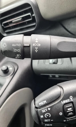 Peugeot Rifter cena 58900 przebieg: 147000, rok produkcji 2019 z Częstochowa małe 277
